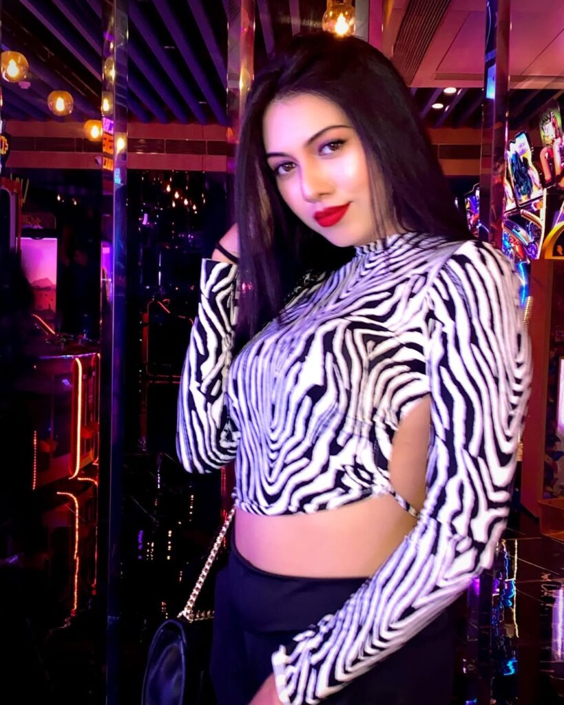 Simran Khan age