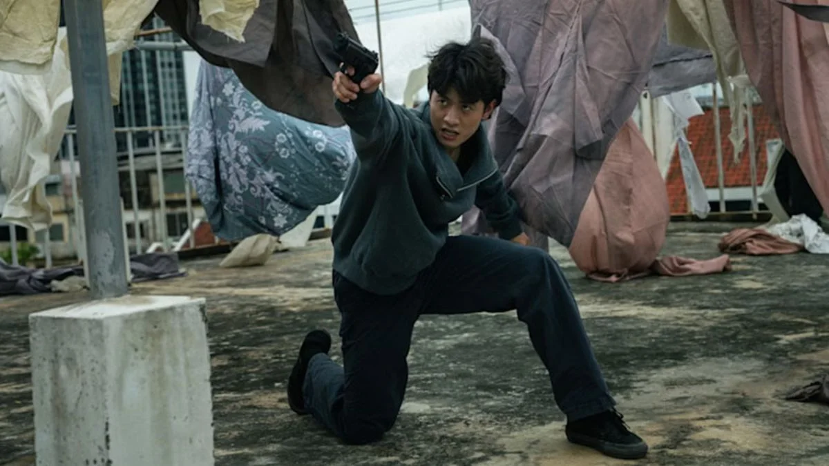 Baifern Pimchanok in a high-octane action scene from Netflix movie My Dearest Assassin
