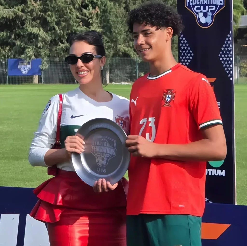georgina rodriguez son cristiano ronaldo jr