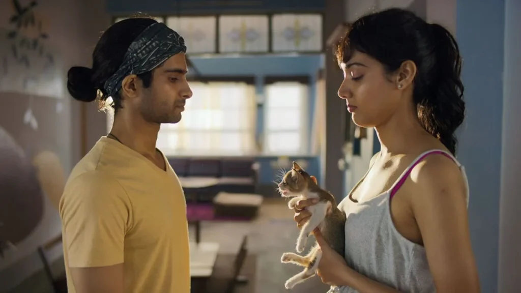 Medha Shankr and Siddharth Menon in Max Min and Meowzaki movie scene